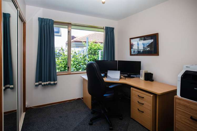 25 Chesterfield Mews Russley_24