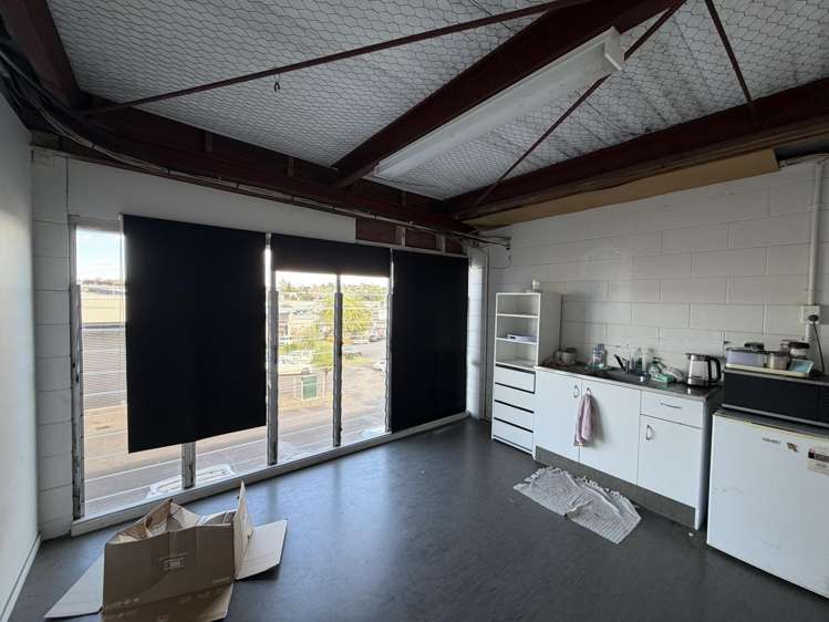 E/7-9 Marken Place Wairau Valley_11