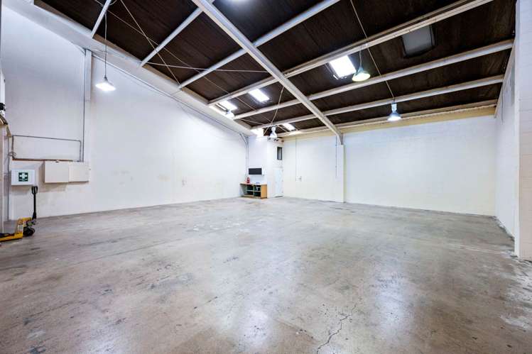 Unit C/4099 Great North Road Glen Eden_5