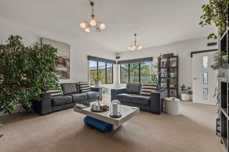 6 Banksia Grove Milson_10