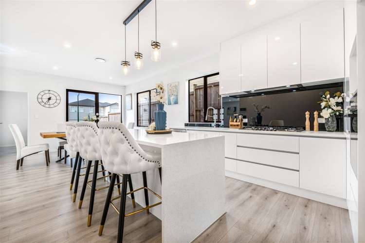 25 Tir Conaill Avenue Flat Bush_10