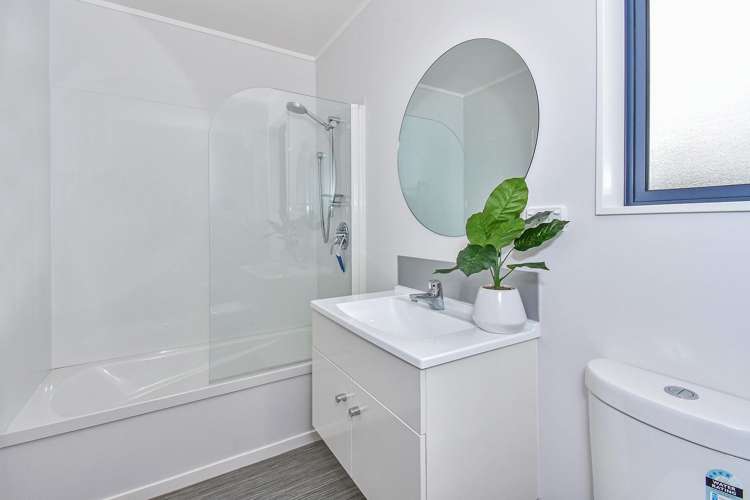 18A Buller Crescent Manurewa_10