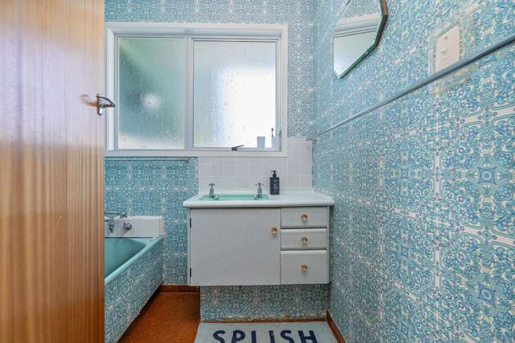 244 Kenwood Drive Matarangi_12