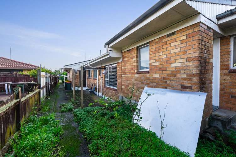 2/75 Coronation Road Papatoetoe_13