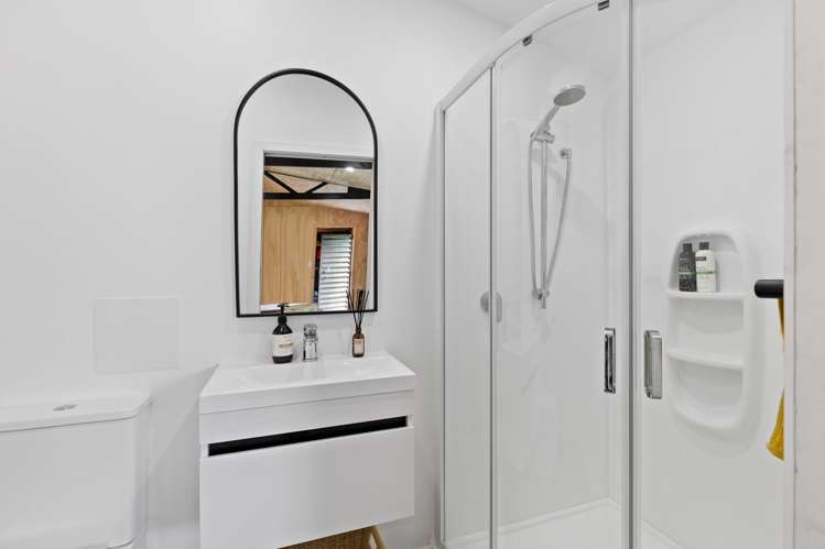 8 Aroha View Avenue_2