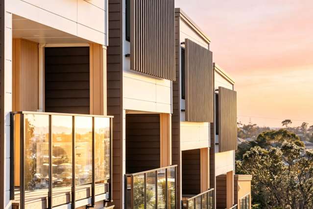 273 Don Buck Road Massey_1