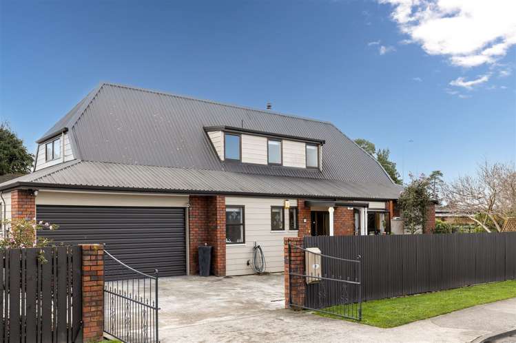 2 Bank Street Springlands_27