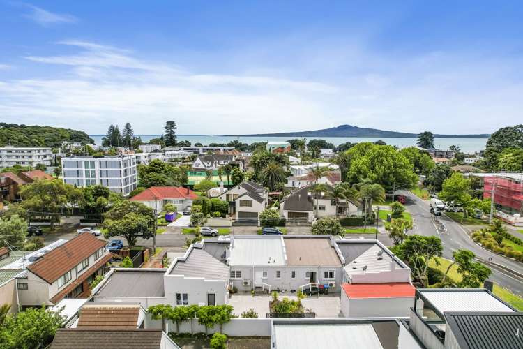 2/15 Tagalad Road Mission Bay_15