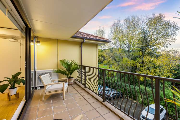 15/7 The Avenue Albany_11