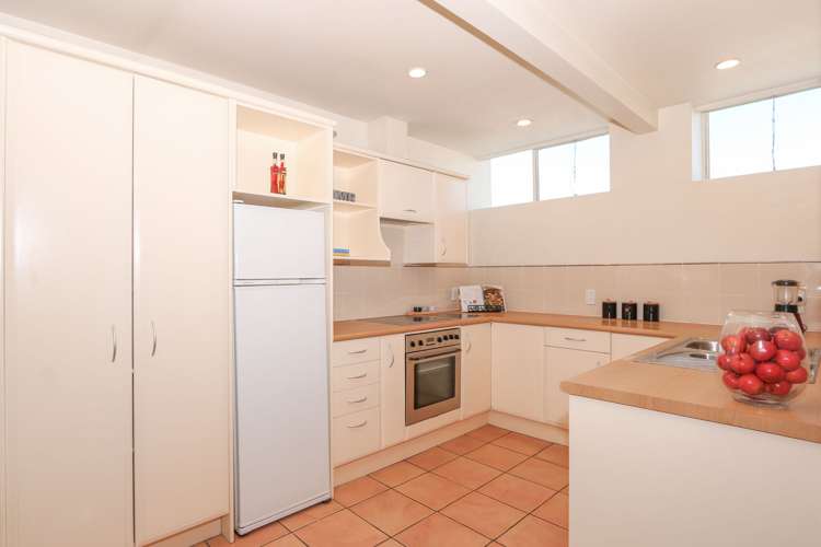 8/33 Hania Street Mount Victoria_12