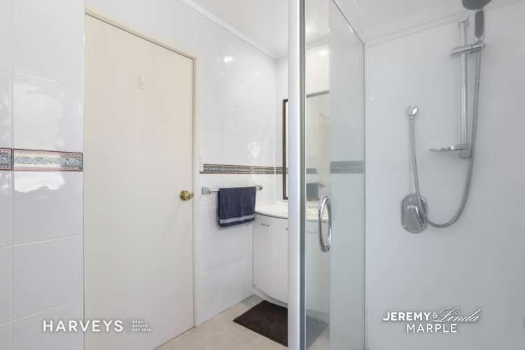 7/37a Glengarry Road Glen Eden_10