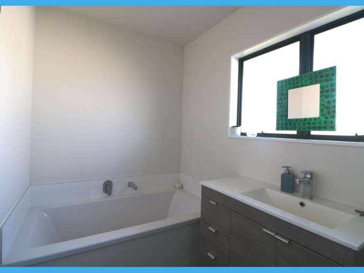 115 Everitt Crescent Whangamata_13