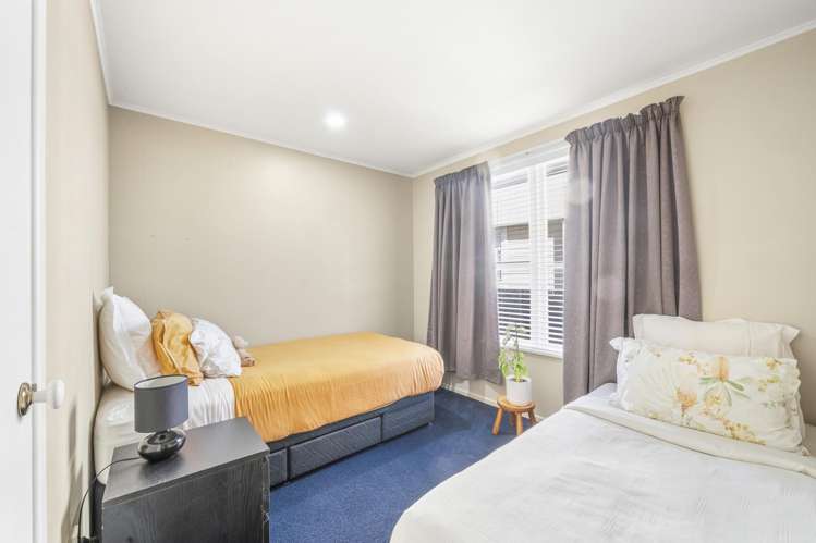 7 Koru Street Mangere Bridge_13