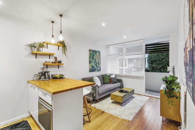 2/11 Don Croot Street Morningside_4