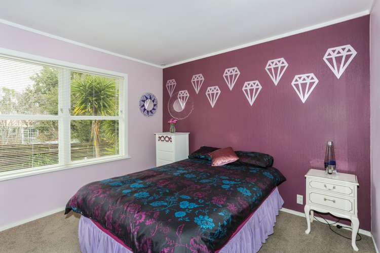 4 Patricia Place Hillpark_10