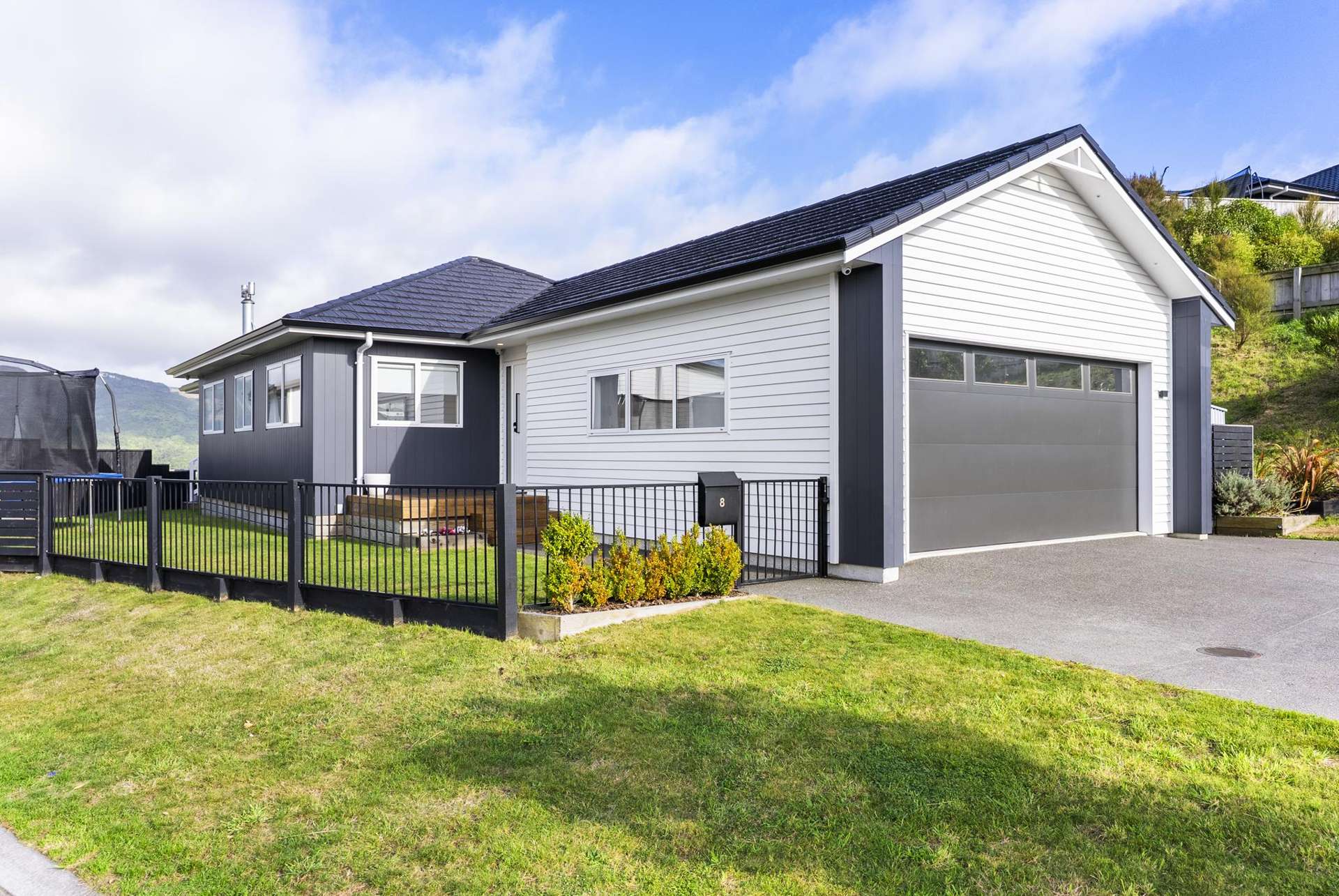 8 Opaoa Way Aotea_0