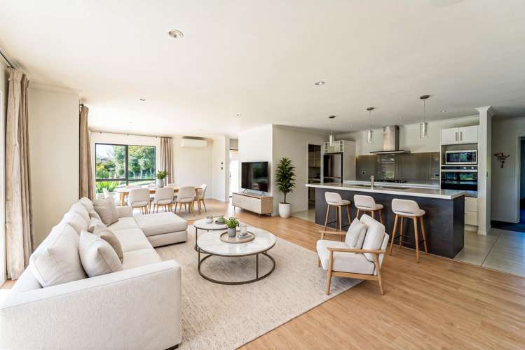7 Pebble Brook Road_2