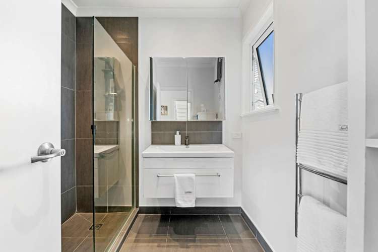 69 Sylvan Avenue Northcote_13