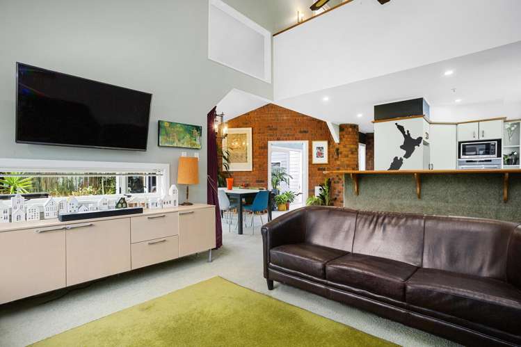 64 Wyndrum Avenue_5