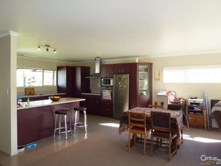 7 Wilson Place Marton_39