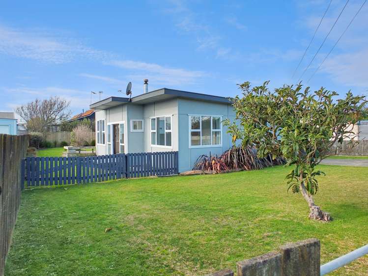 27 Roore Street Foxton Beach_15