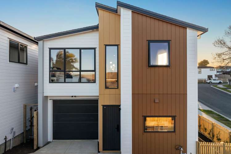 1/5 La Perouse Street Botany Downs_36