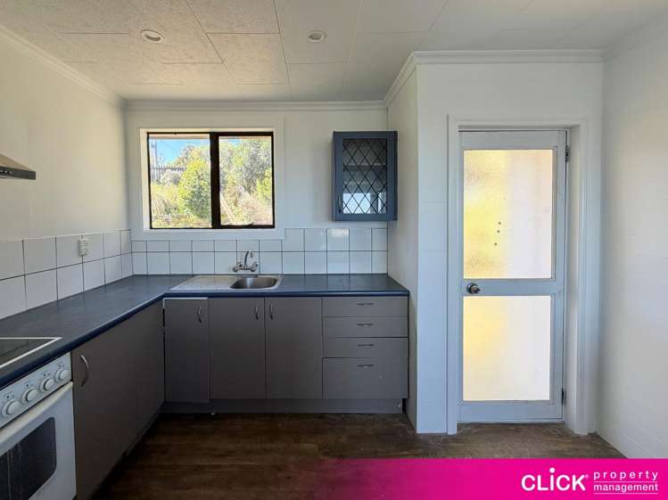 46 Columba Avenue Calton Hill_2