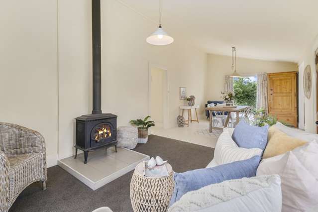 90 Cemetery Road Sanson_3