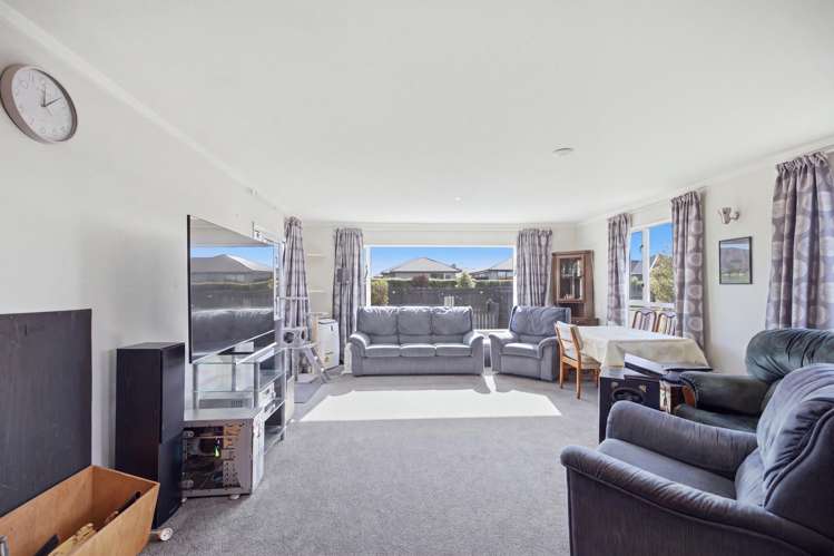 22 Amberley Beach Road_2