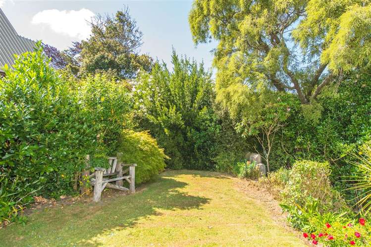 1 Alexa Place Saint Johns Hill_16