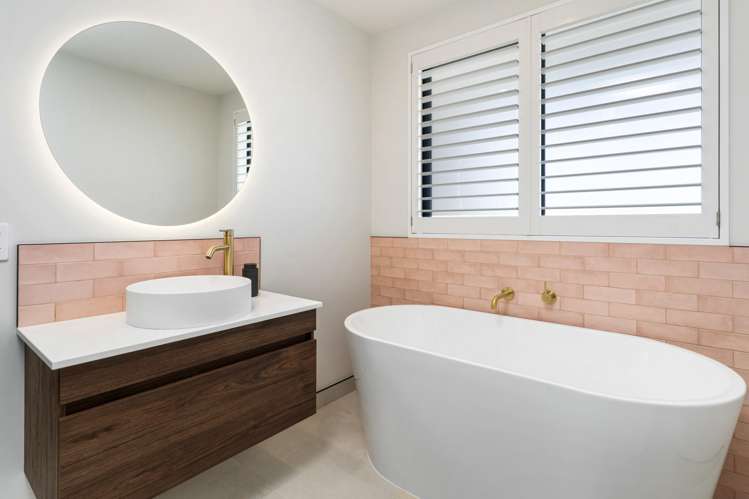 254 Verdeco Boulevard Lincoln_18