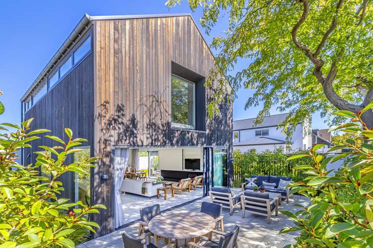 74 Merivale Lane Merivale_29