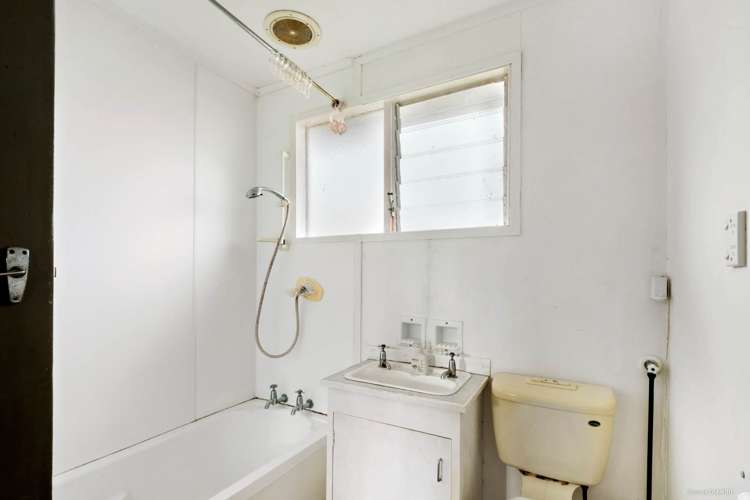 1/25 Drome View Place Beach Haven_11