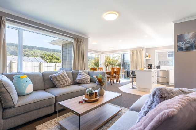 10 Larsen Crescent Tawa_1