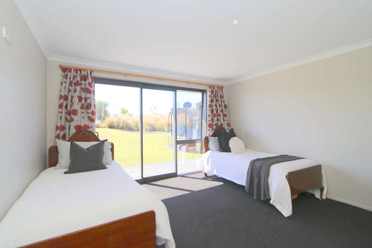 357 Oreti Road Otatara_24