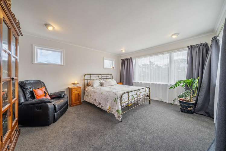 204 Waiwhetu Road Waterloo_11