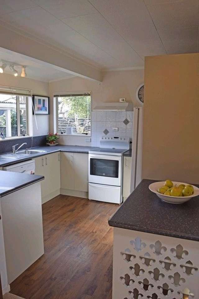 1/32 Hinemoa Avenue Taupo_2