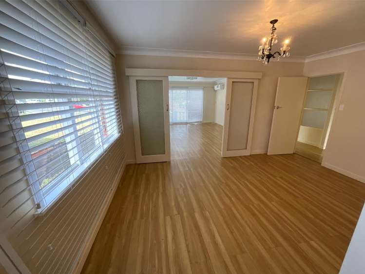 1/128 Edmonton Road Te Atatu South_3