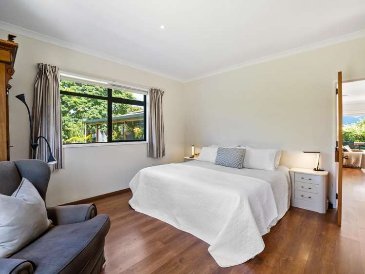 8 Pine Ridge Lane Aongatete_15