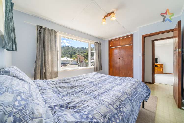 72 Glen Road Stokes Valley_13