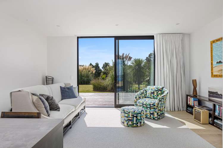 983b Hibiscus Coast Highway Waiwera_11