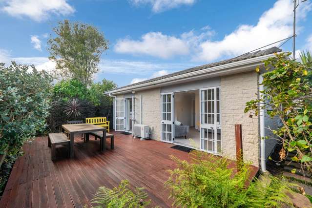 Brick. Bright. Brilliant.