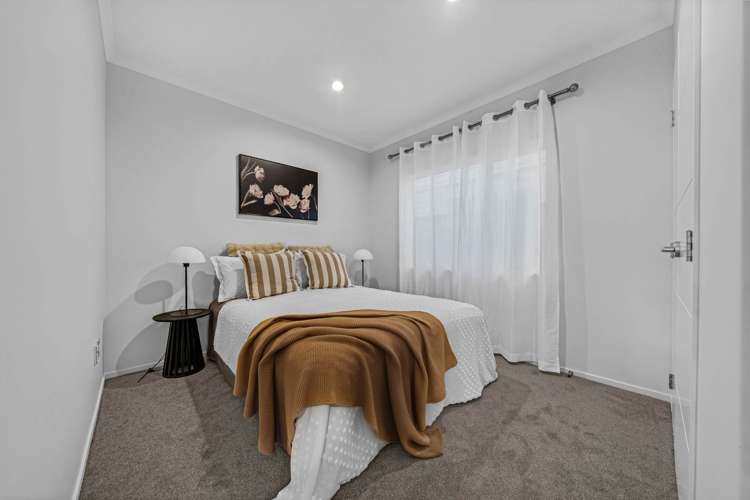 28 Arranmore Drive Flat Bush_12