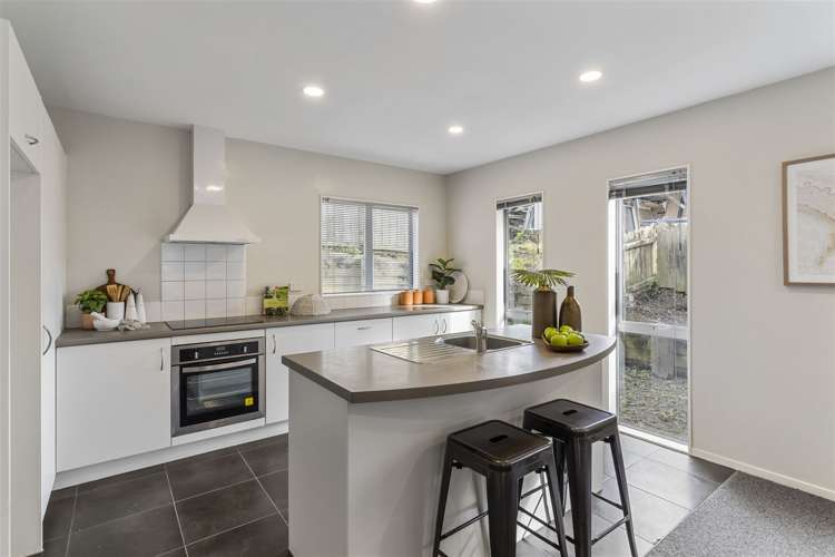 49f Lancaster Road Beach Haven_10