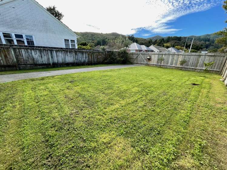 59 Hewer Cresent 1315_15