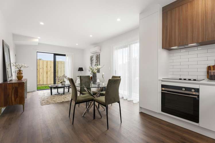 2-4 Moa Road_5