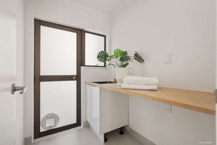 2 Kenneth Hopper Place Manly_11