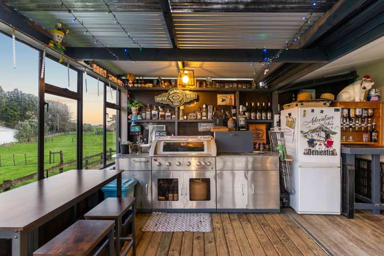 96 Westhead Road Waiuku_16