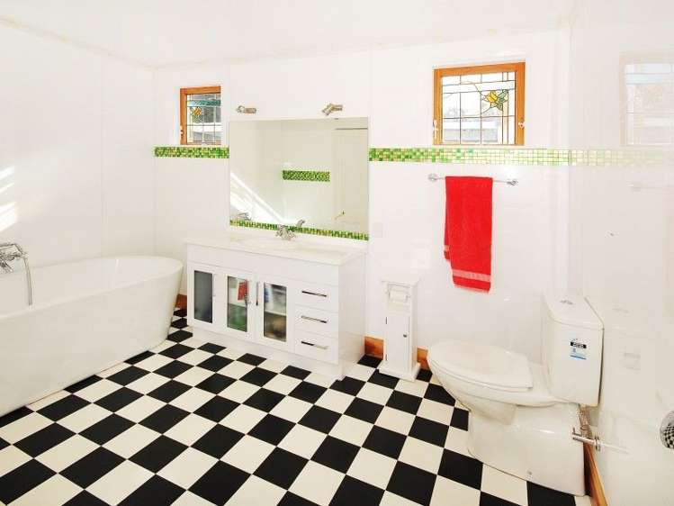 17 Hayward Street Featherston_15