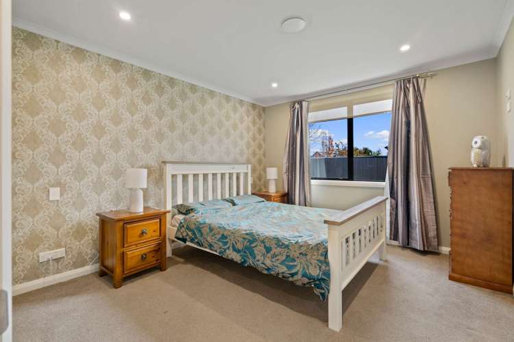 98 Hoffman Court Waikiwi_10